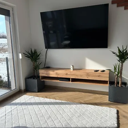 Appartamento Bond Szczawno-Zdroj